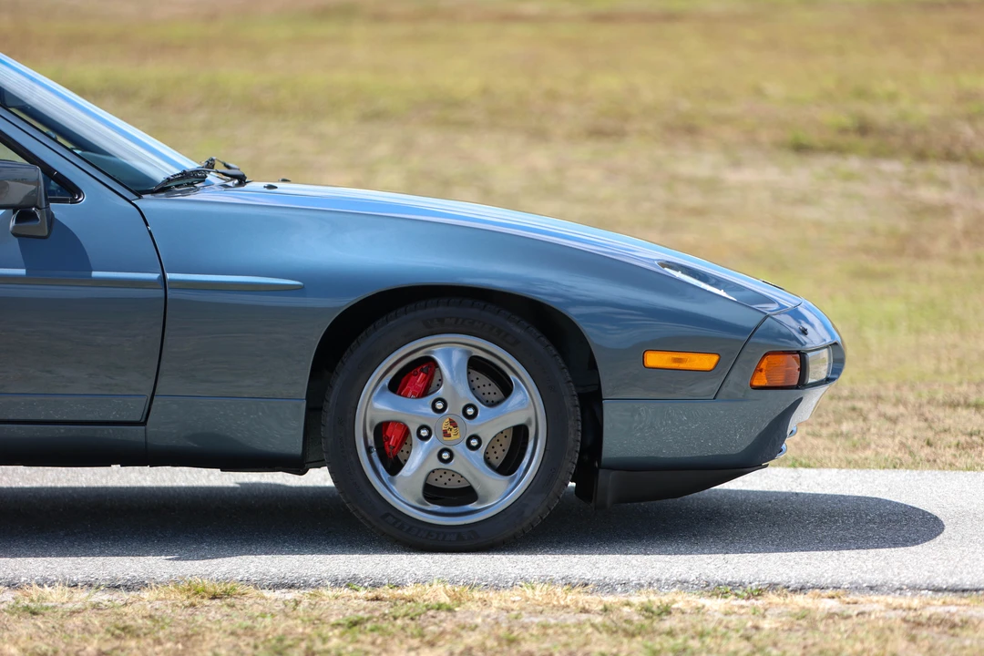 1988 Porsche 928 S4 - Image 11 of 31