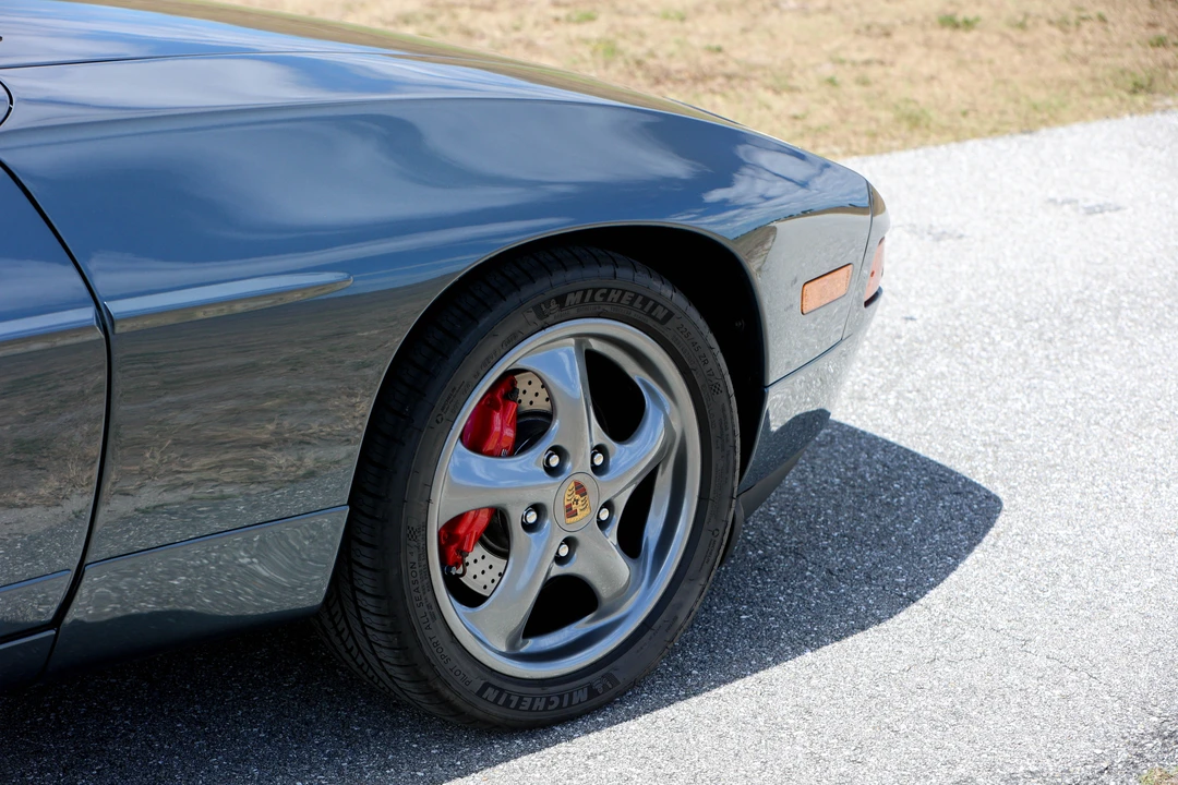 1988 Porsche 928 S4 - Image 18 of 31