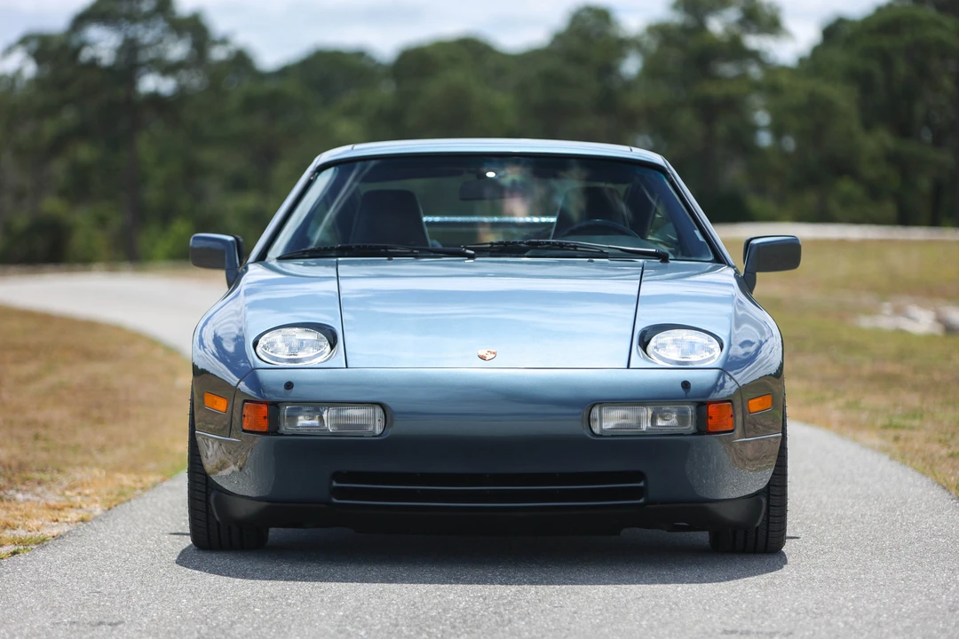 1988 Porsche 928 S4 - Image 9 of 31