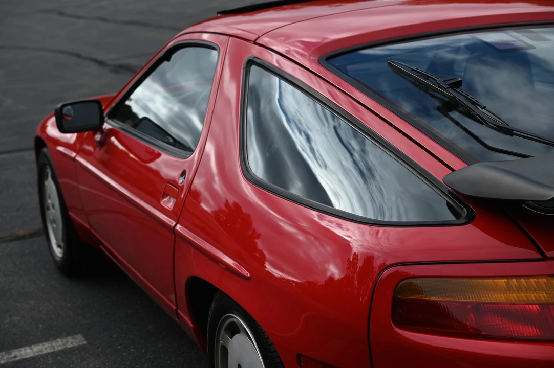 1988 Porsche 928 S4 - Image 24 of 31