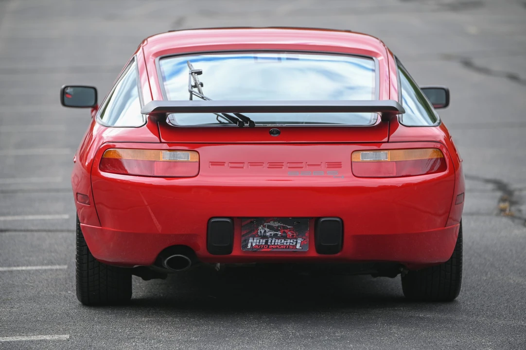 1988 Porsche 928 S4 - Image 5 of 31