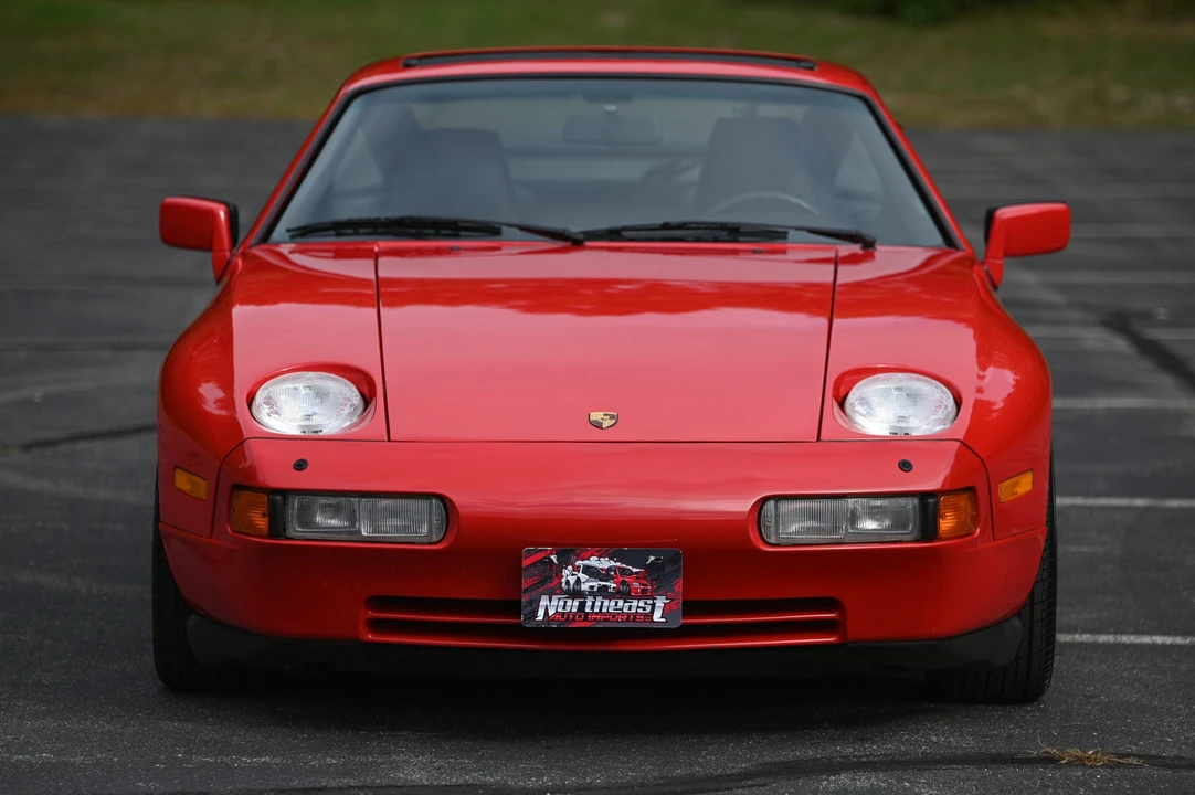 1988 Porsche 928 S4 - Image 9 of 31