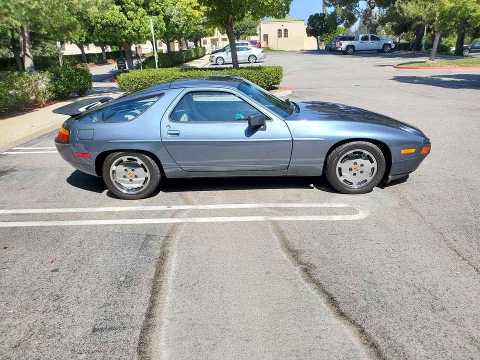 1988 Porsche 928 S4 - Image 23 of 31