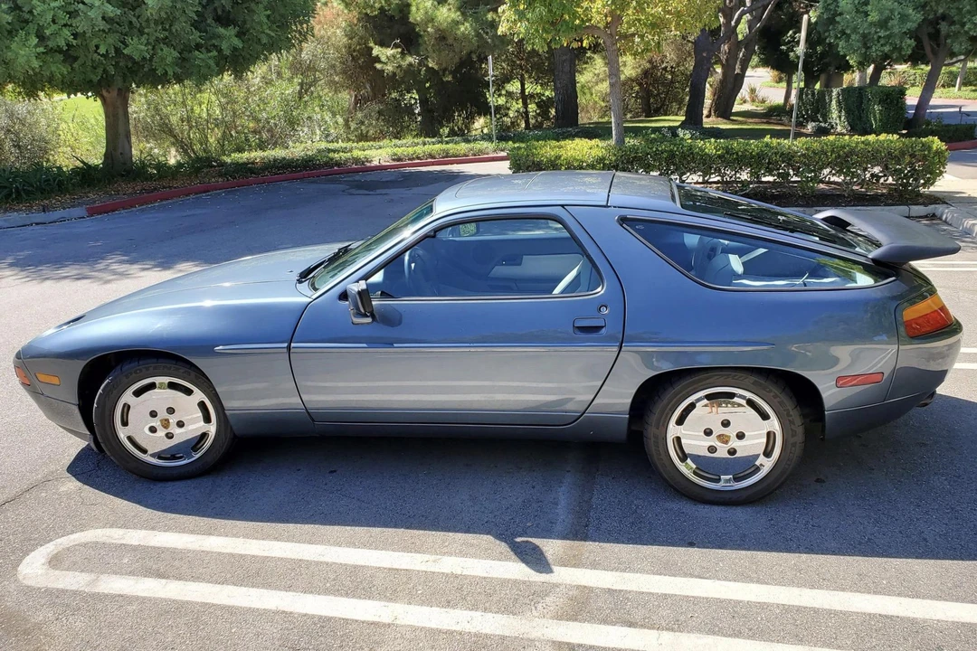 1988 Porsche 928 S4 - Image 4 of 31