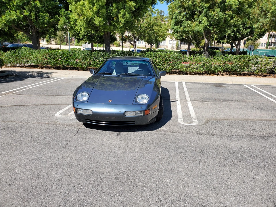 1988 Porsche 928 S4 - Image 6 of 31