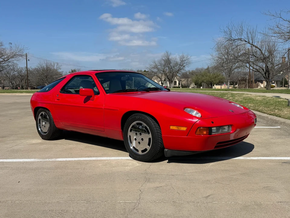 1988 Porsche 928 S4 - Image 2 of 31