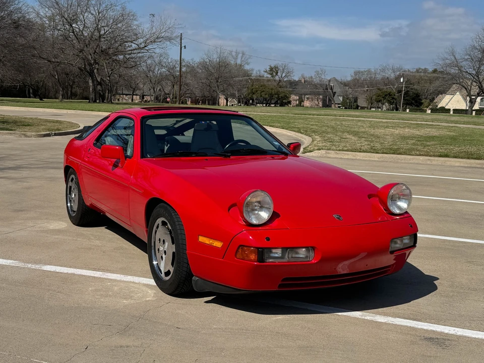 1988 Porsche 928 S4 - Image 7 of 31