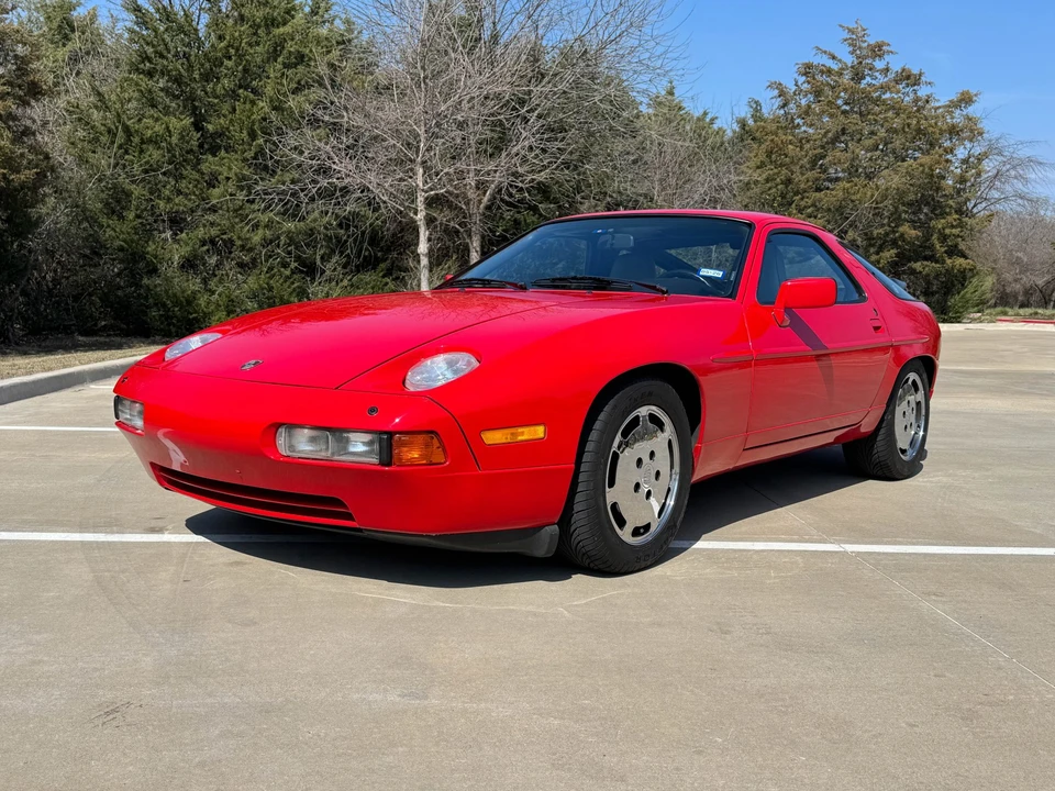 1988 Porsche 928 S4 - Image 13 of 31