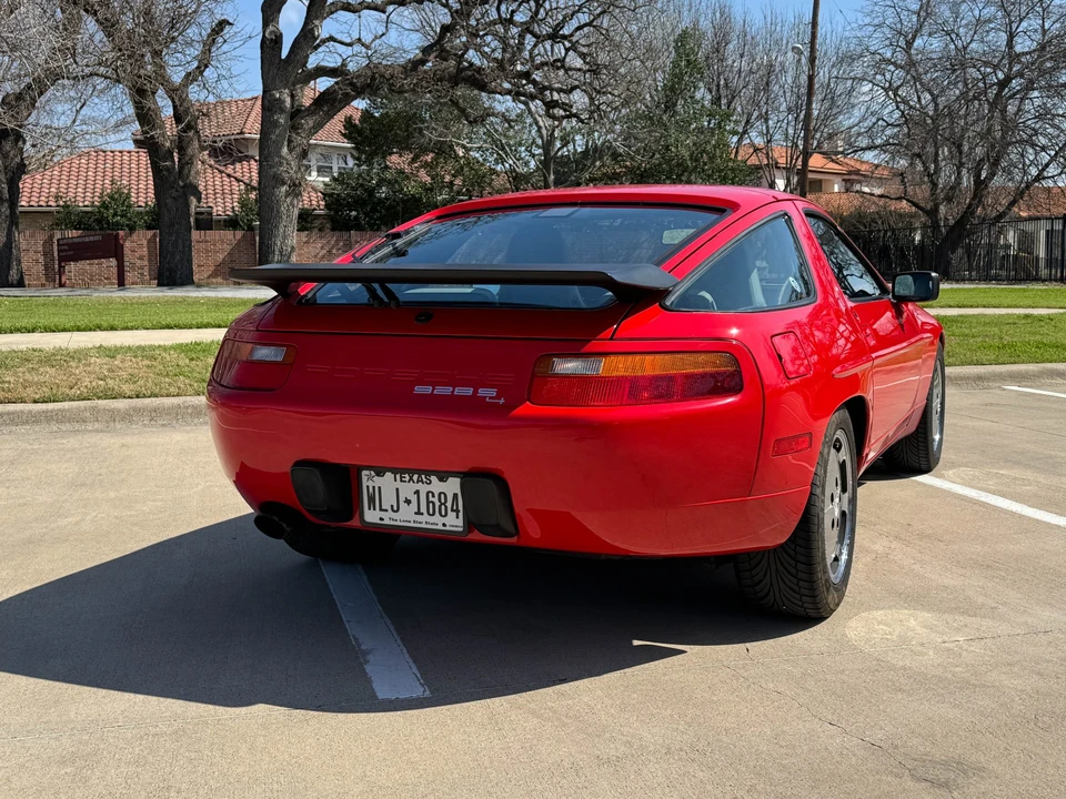 1988 Porsche 928 S4 - Image 19 of 31