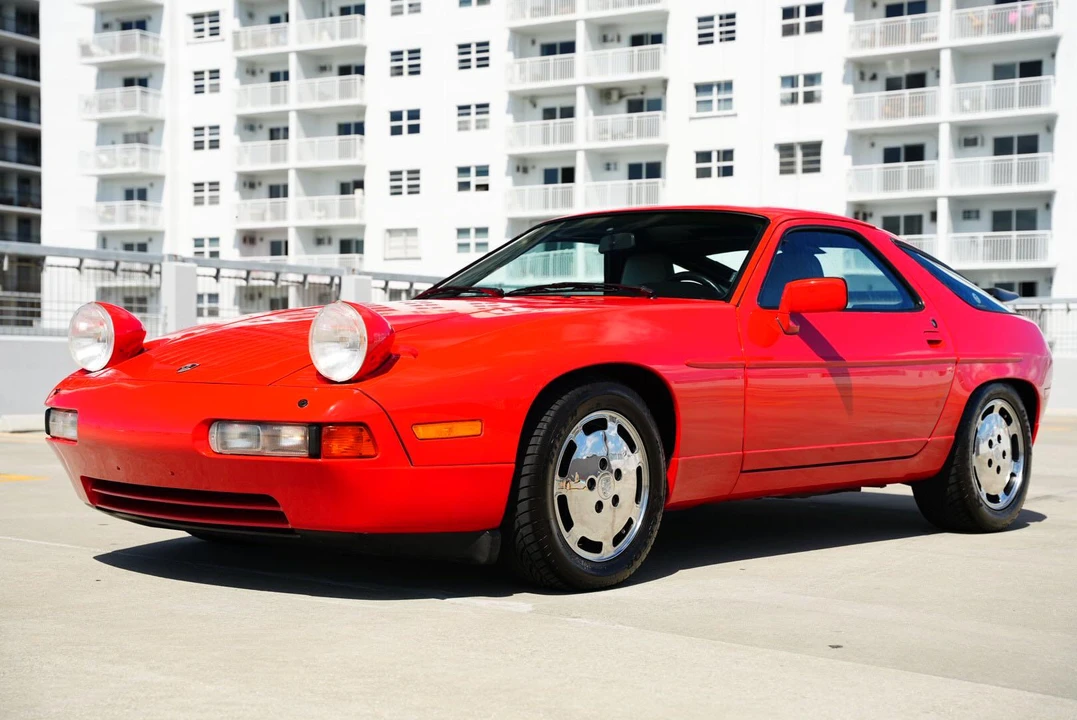 1988 Porsche 928 S4 - Image 2 of 31