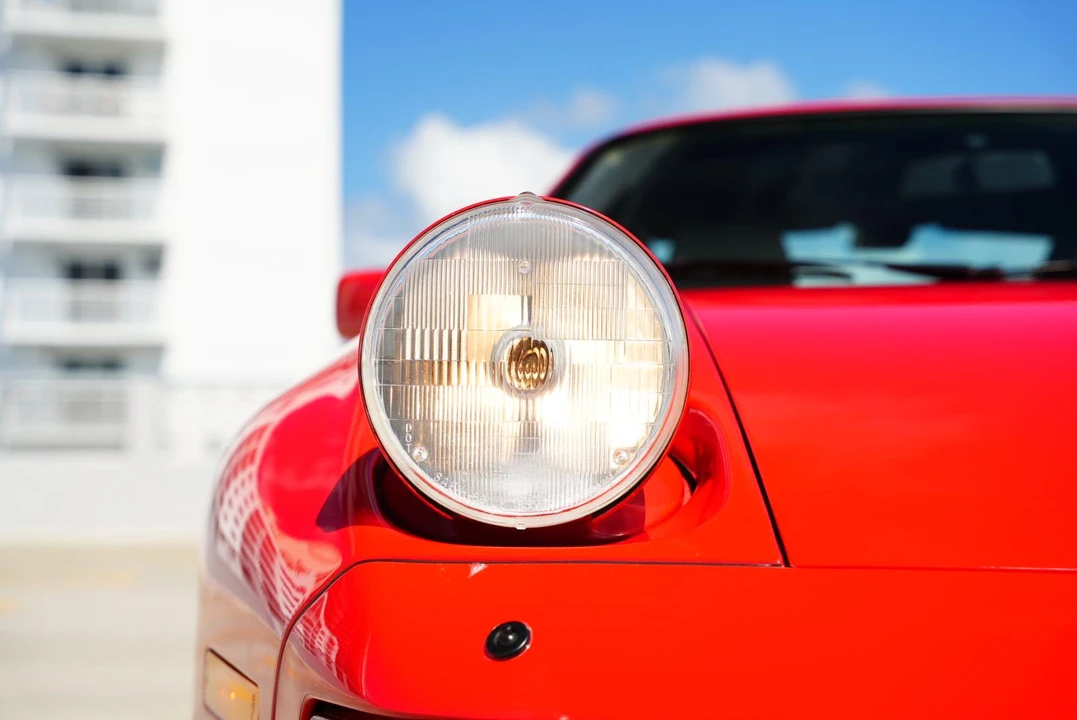 1988 Porsche 928 S4 - Image 29 of 31