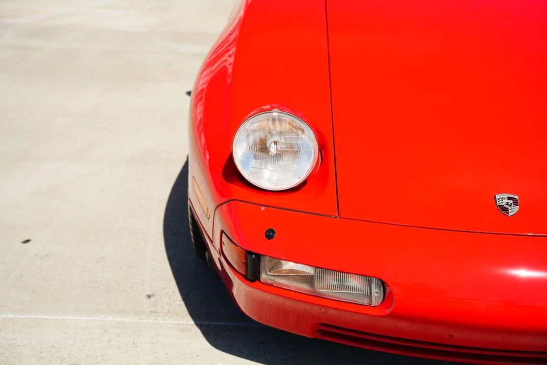 1988 Porsche 928 S4 - Image 19 of 31