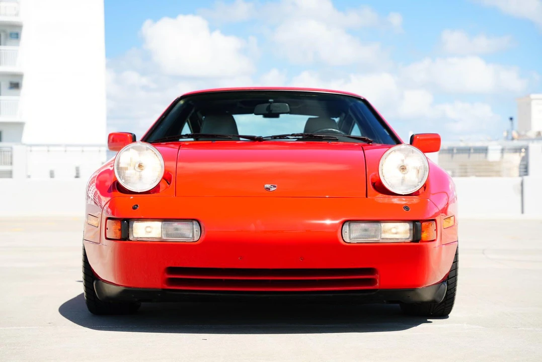 1988 Porsche 928 S4 - Image 5 of 31