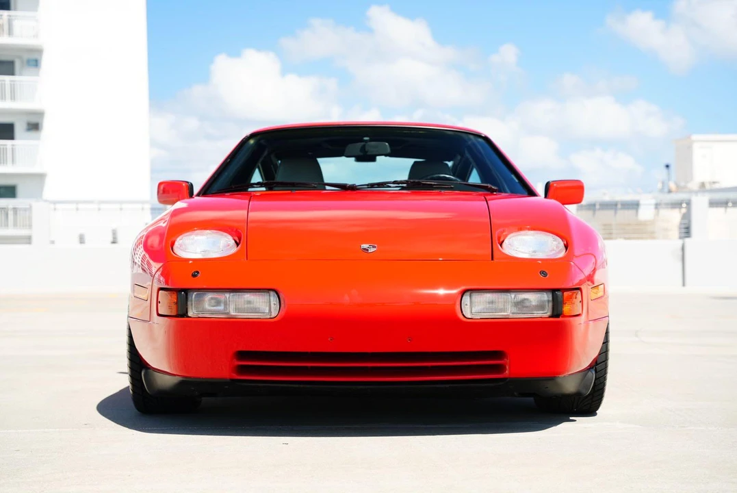 1988 Porsche 928 S4 - Image 6 of 31