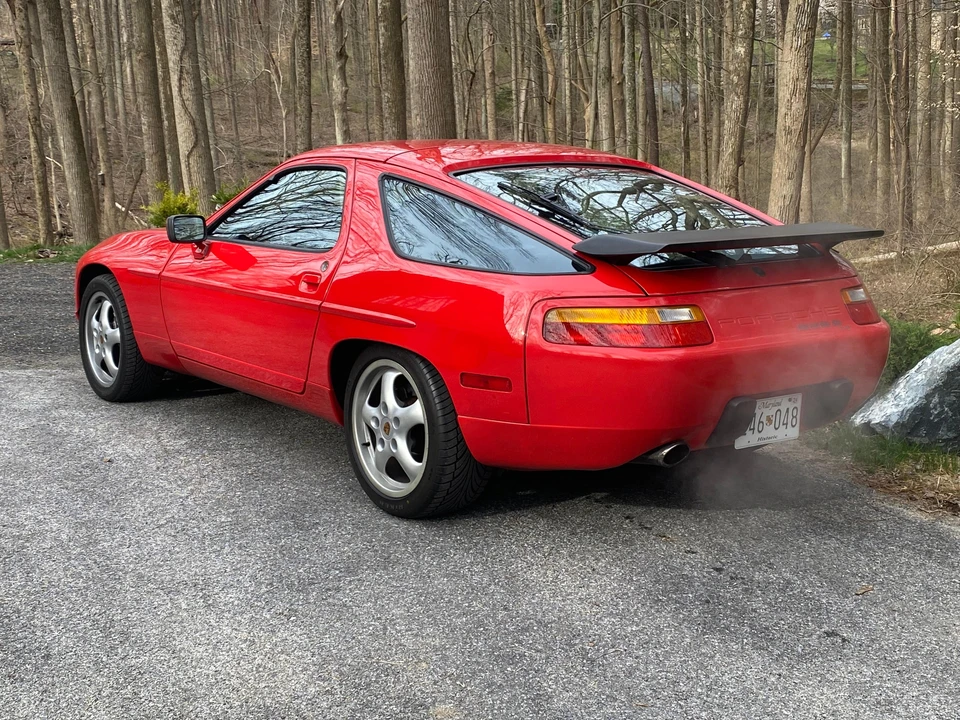 1988 Porsche 928 S4 - Image 7 of 31