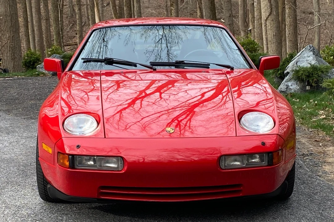 1988 Porsche 928 S4 - Image 2 of 31