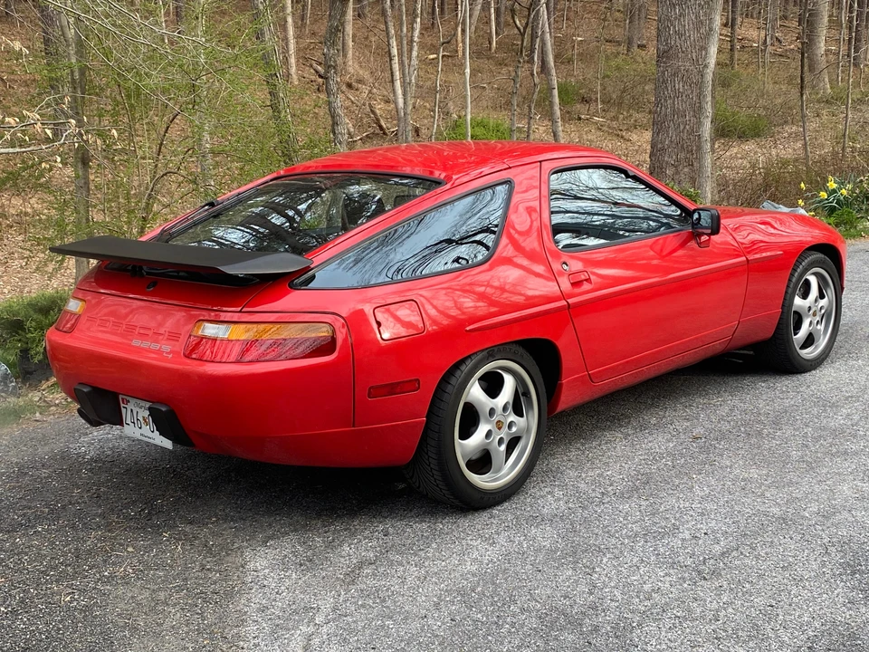1988 Porsche 928 S4 - Image 9 of 31