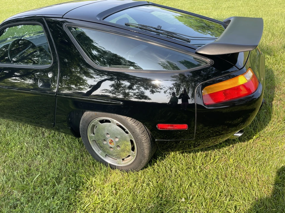 1988 Porsche 928 S4 - Image 21 of 31