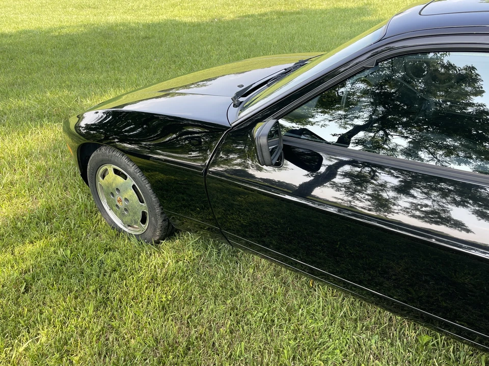 1988 Porsche 928 S4 - Image 16 of 31