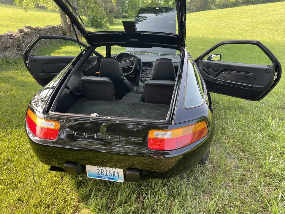 1988 Porsche 928 S4 - Image 29 of 31