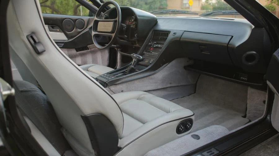 1988 Porsche 928 S4 - Image 4 of 8