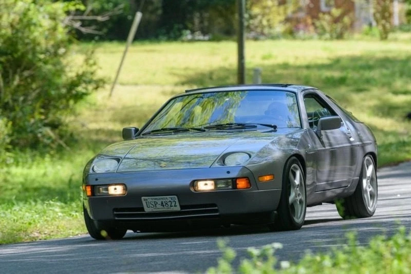 1988 Porsche 928 S4 - Image 2 of 28
