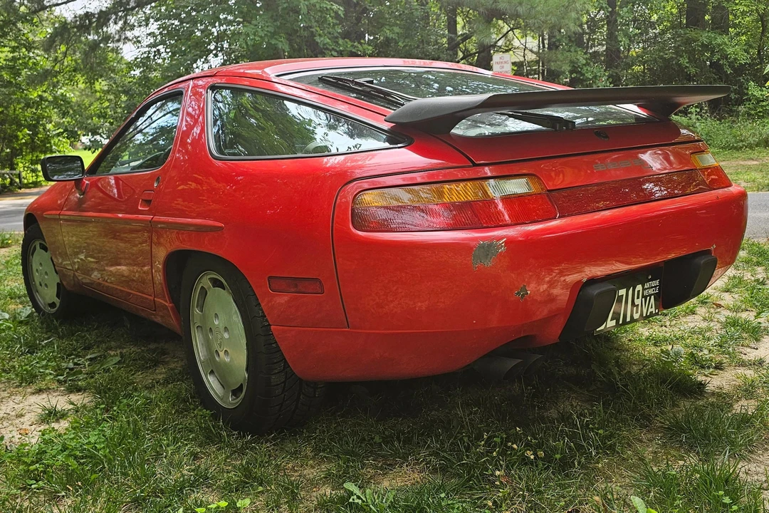 1988 Porsche 928 S4 - Image 8 of 31