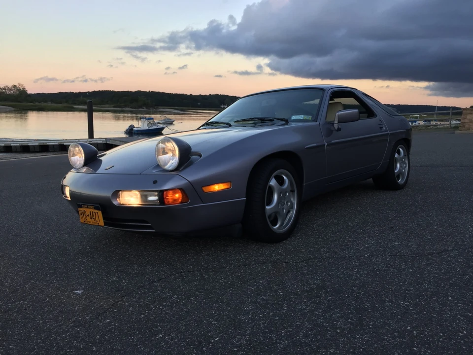 1988 Porsche 928 S4 - Image 12 of 31