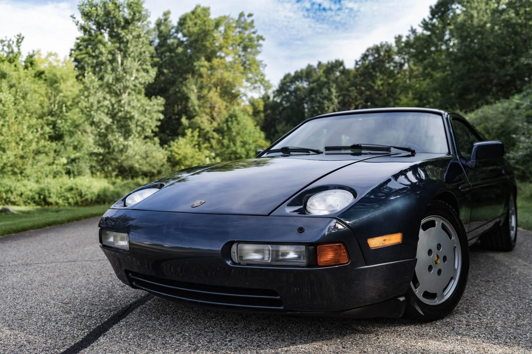 1988 Porsche 928 S4 - Image 5 of 31