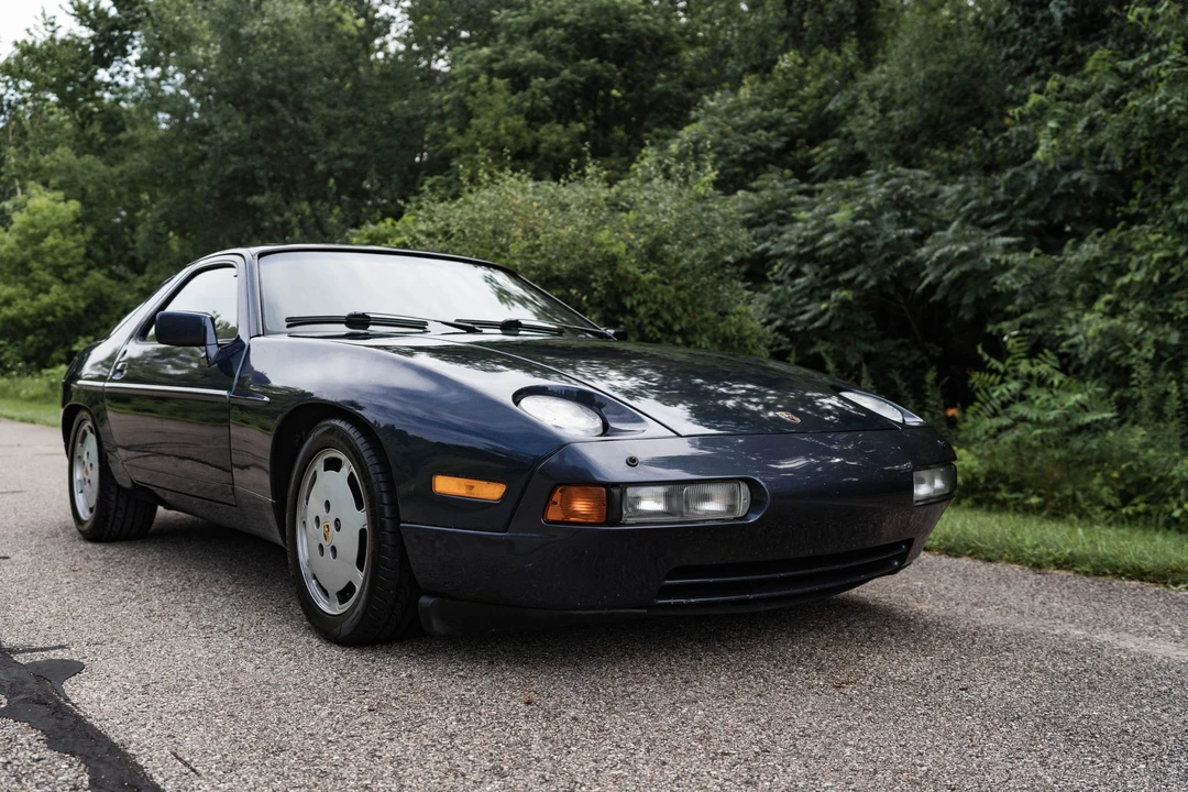 1988 Porsche 928 S4 - Image 15 of 31