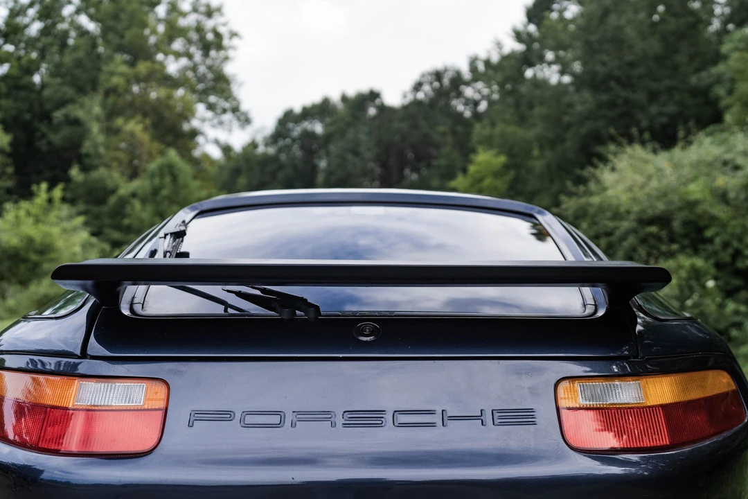 1988 Porsche 928 S4 - Image 30 of 31