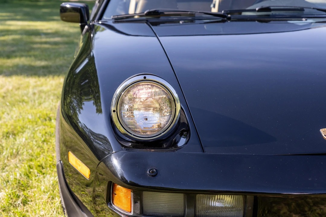 1988 Porsche 928 S4 - Image 13 of 31