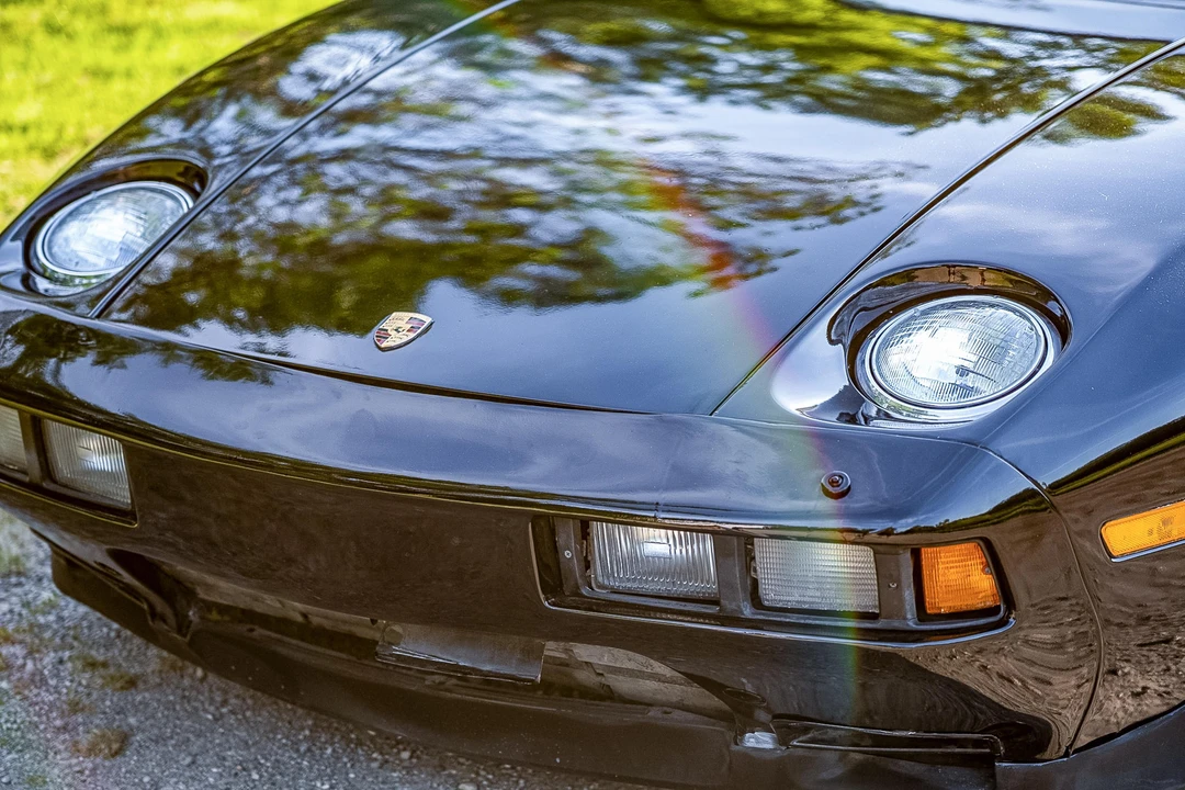1988 Porsche 928 S4 - Image 16 of 31