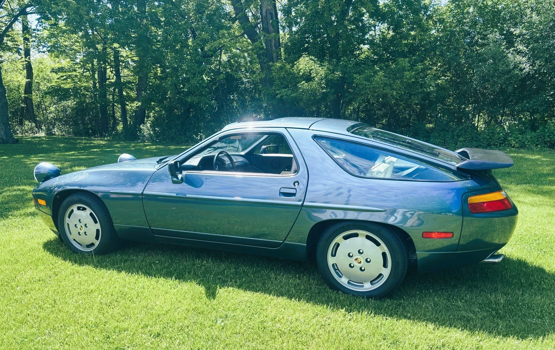 1988 Porsche 928 S4 - Image 5 of 31