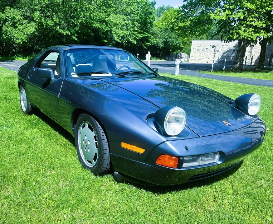 1988 Porsche 928 S4 - Image 13 of 31