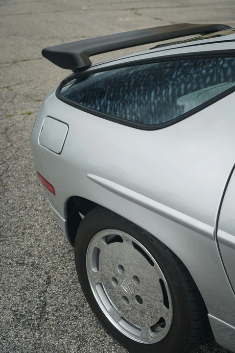 1988 Porsche 928 S4 - Image 23 of 31