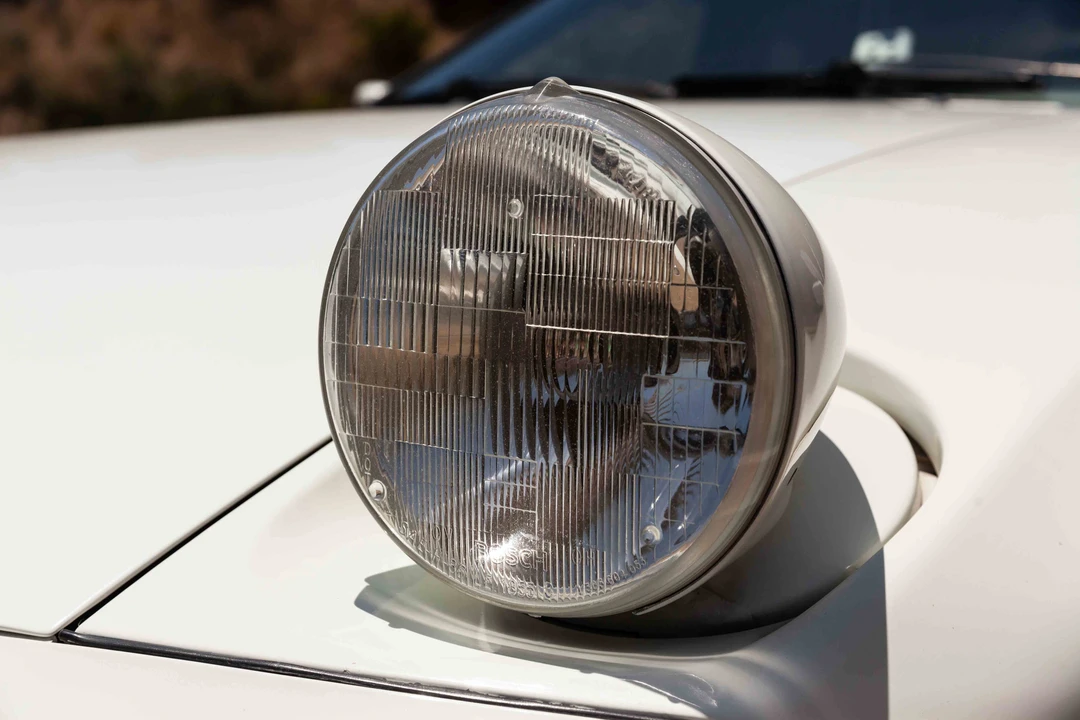1988 Porsche 928 S4 - Image 26 of 31