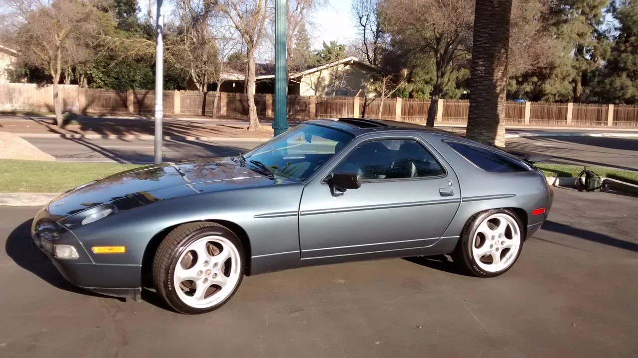 1988 Porsche 928 S4 - Image 9 of 31