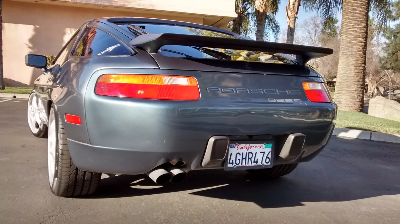 1988 Porsche 928 S4 - Image 16 of 31