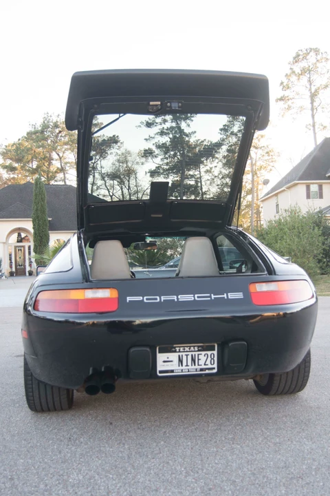 1988 Porsche 928 S4 - Image 9 of 31