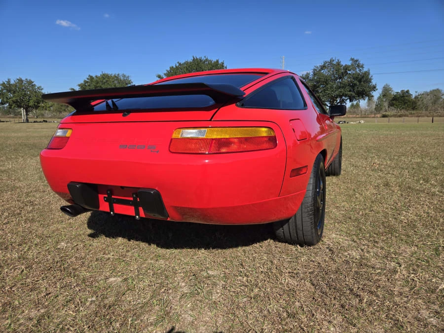 1988 Porsche 928 S4 - Image 3 of 10