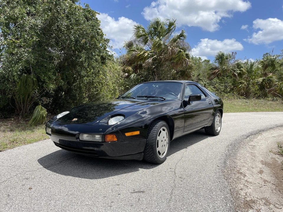 1988 Porsche 928 S4 - Image 17 of 31