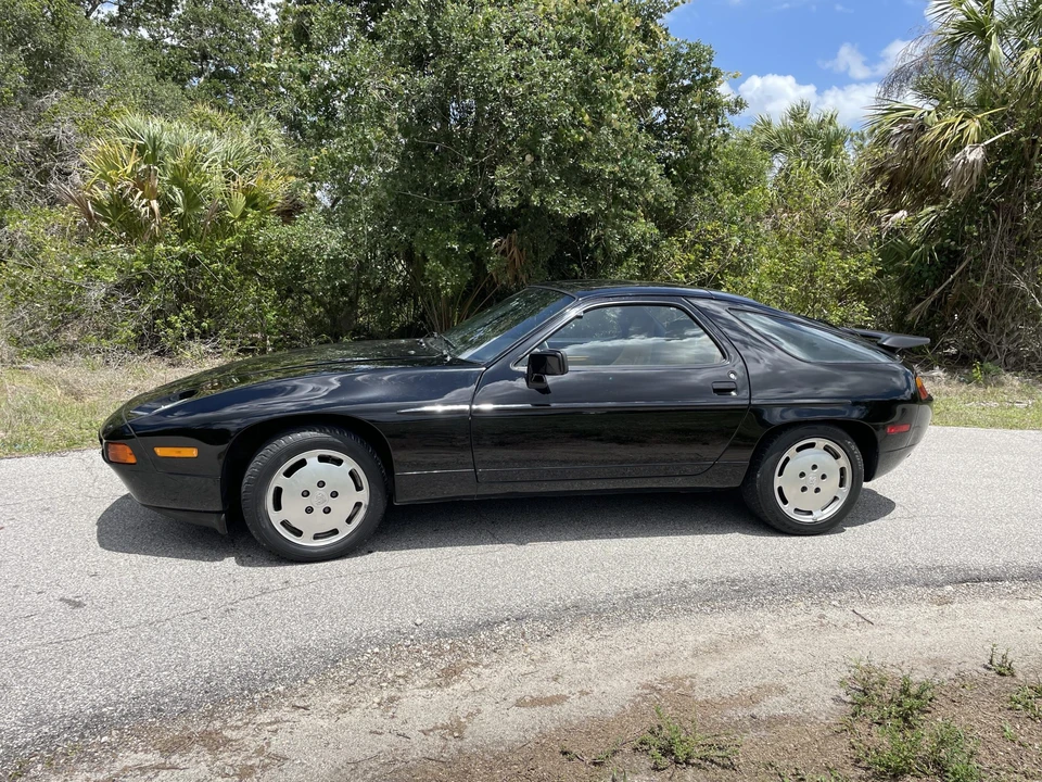 1988 Porsche 928 S4 - Image 20 of 31