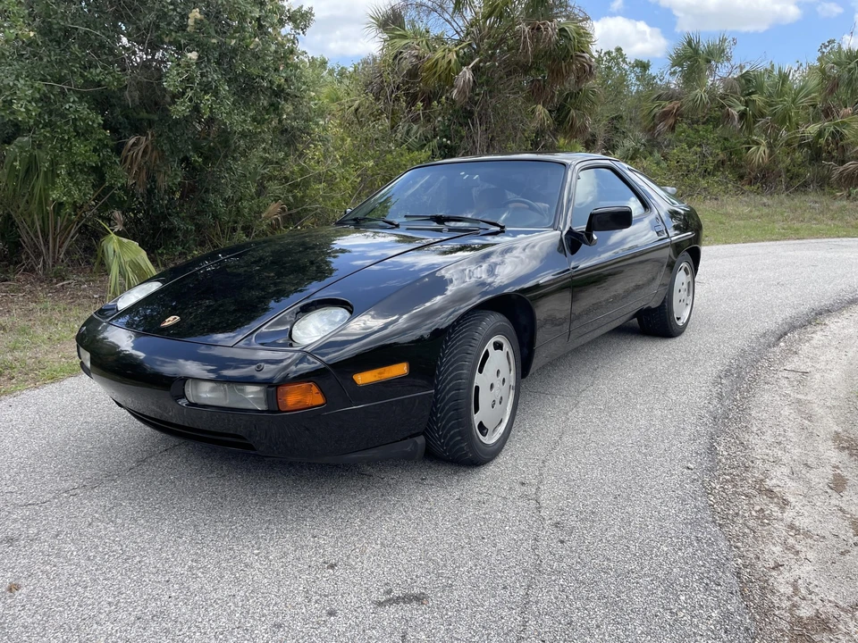 1988 Porsche 928 S4 - Image 18 of 31