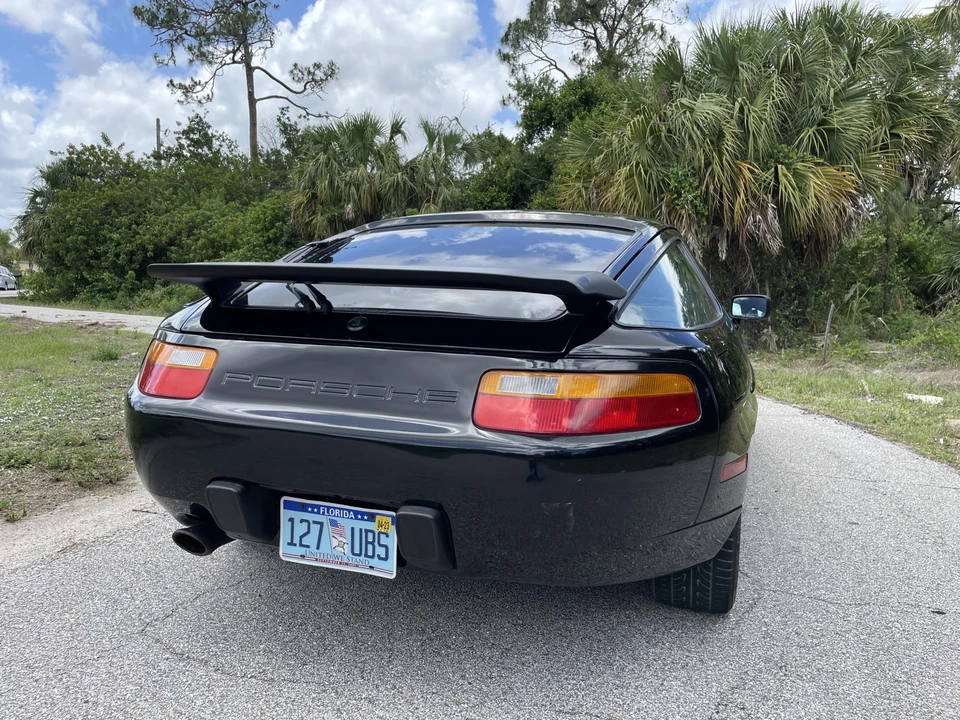 1988 Porsche 928 S4 - Image 26 of 31
