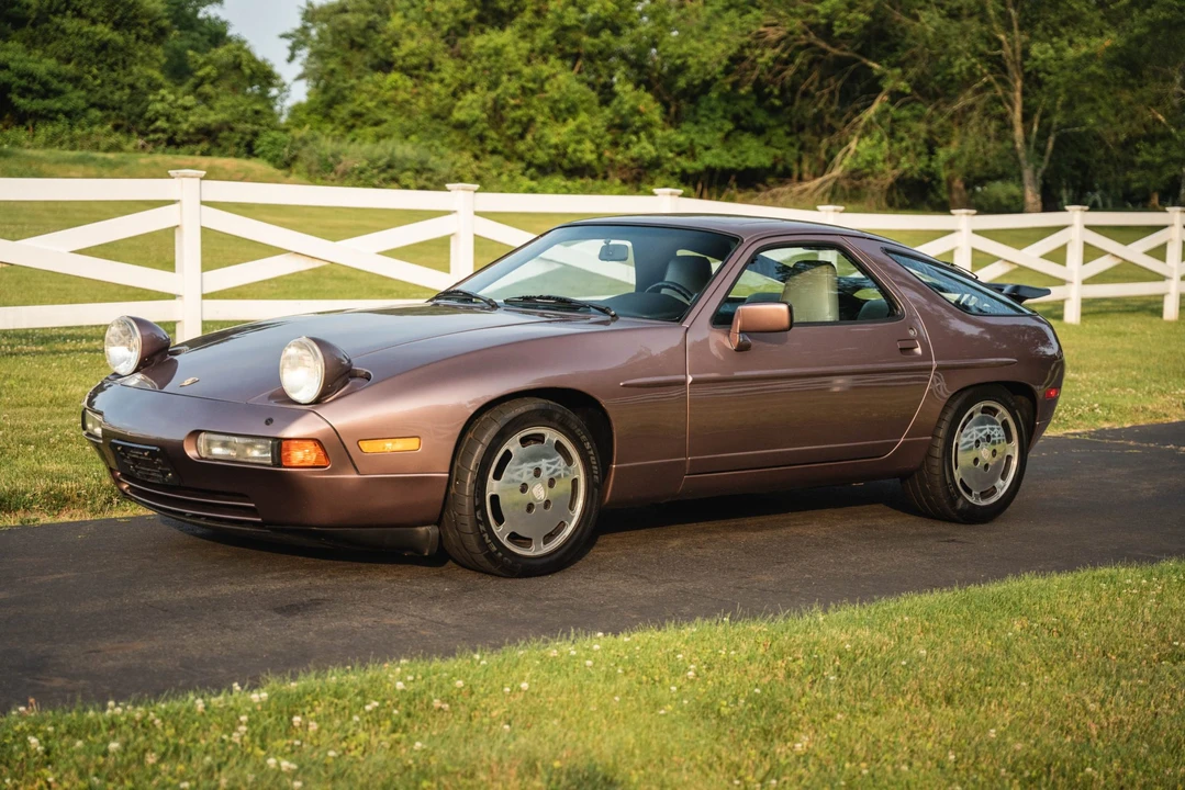 1988 Porsche 928 S4 - Image 7 of 31