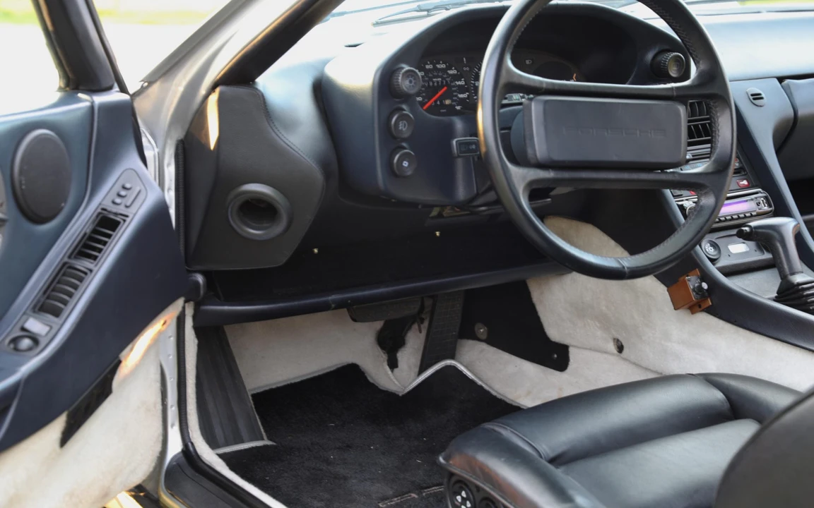 1988 Porsche 928 S4 - Image 23 of 31