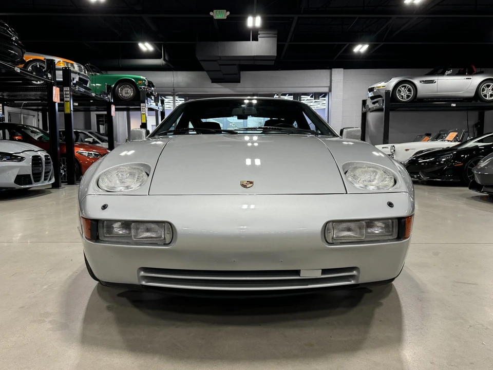 1988 Porsche 928 S4 - Image 6 of 31