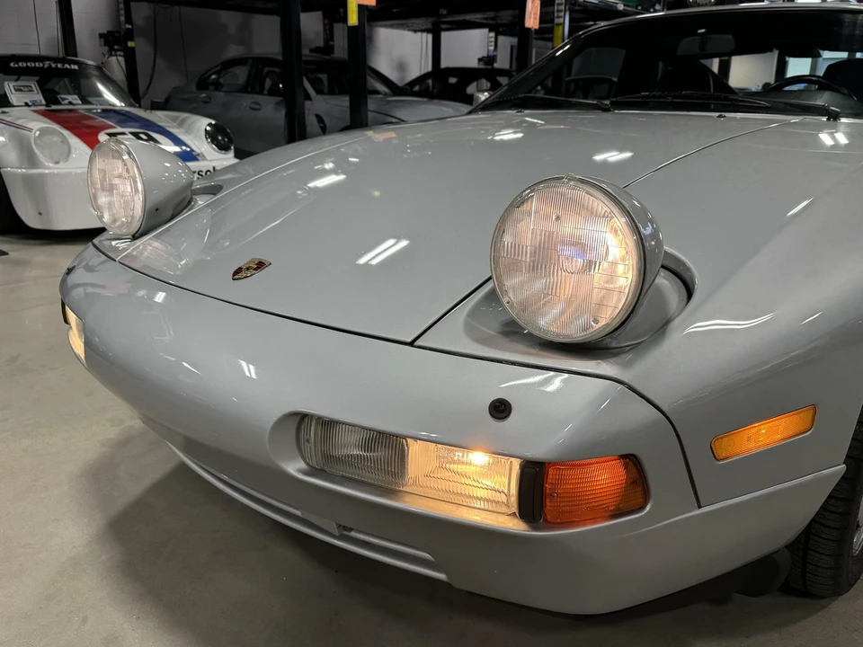 1988 Porsche 928 S4 - Image 23 of 31