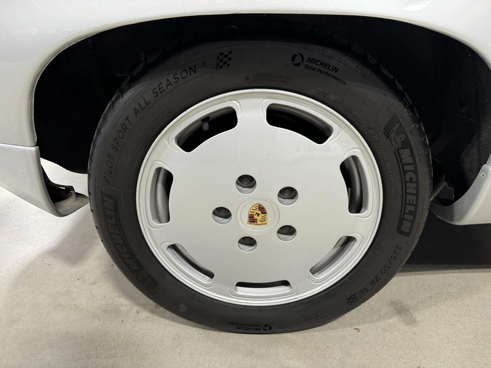 1988 Porsche 928 S4 - Image 28 of 31